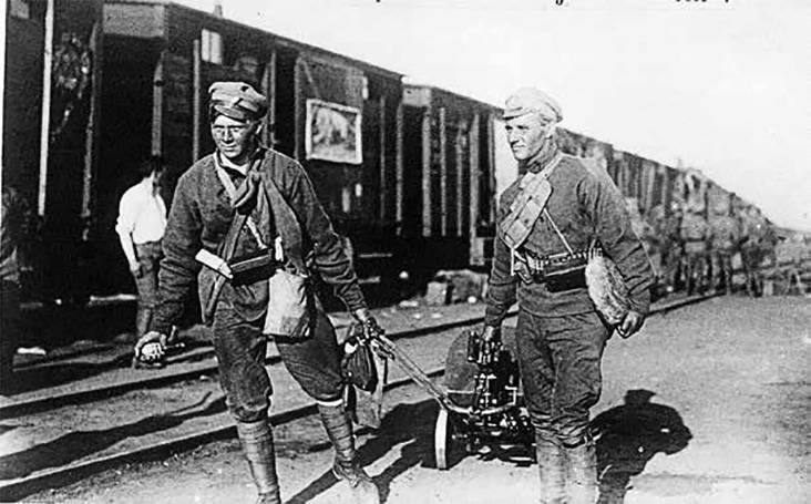 Пулемётчики Чехословацкого корпуса. Сибирь. Весна — лето 1918 года