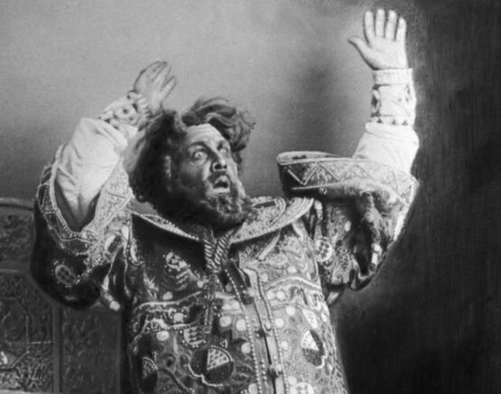 Фёдор Шаляпин в роли Бориса Годунова в опере М.П. Мусоргского «Борис Годунов». 1905 год