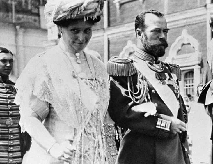 Российский император Николай II и императрица Александра Фёдоровна. 1913 год